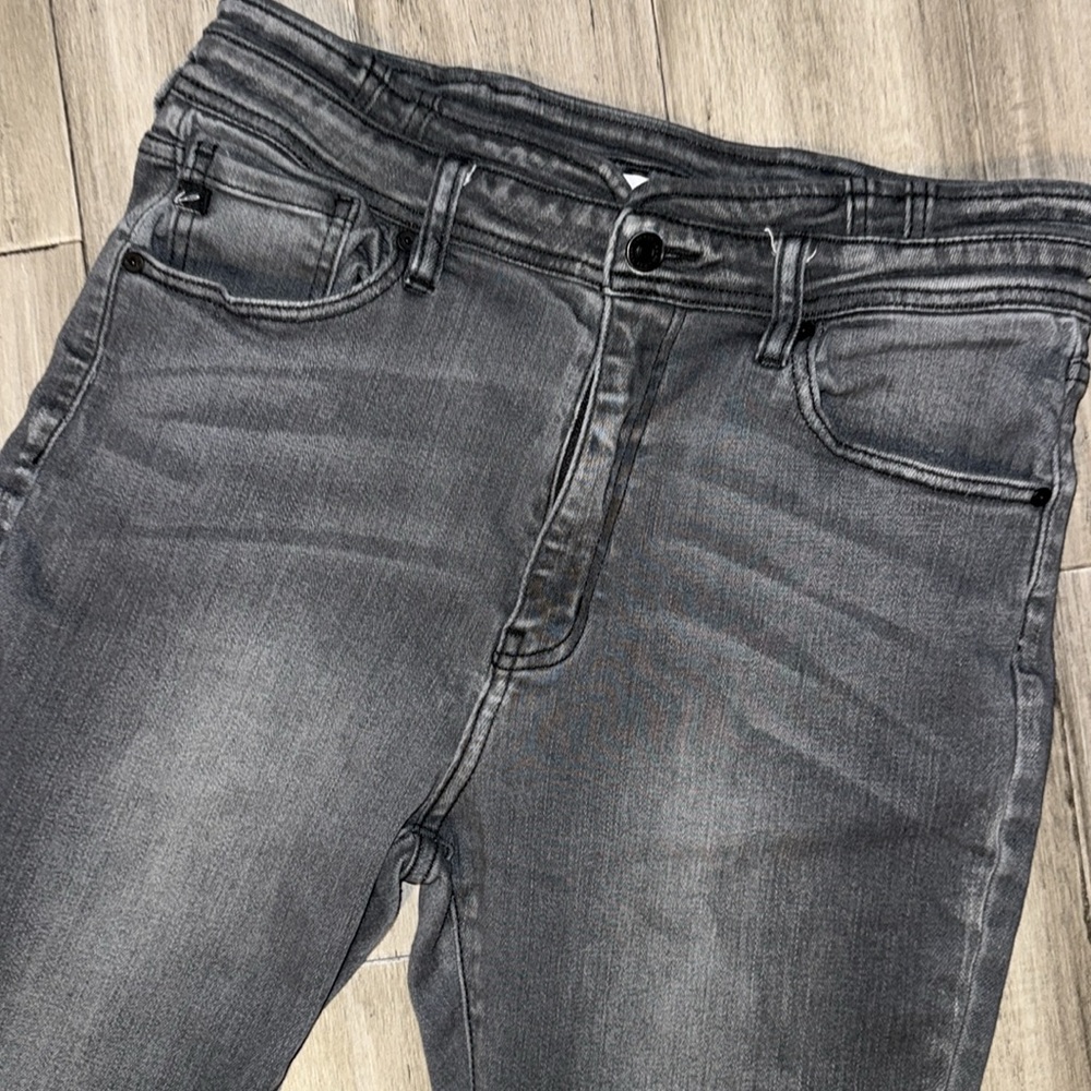 Size 30 KanCan for Maurice’s Gray Ankle Jeans - Picture 3 of 5